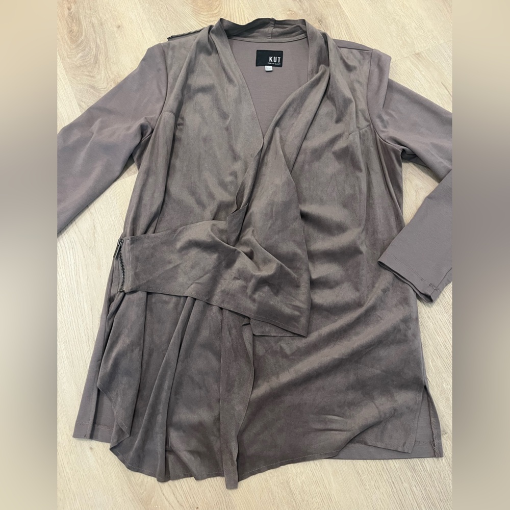 NWOT Kut from the Kloth Sansa 3-Way Wear Faux Suede Drape Jacket - Picture 6 of 7